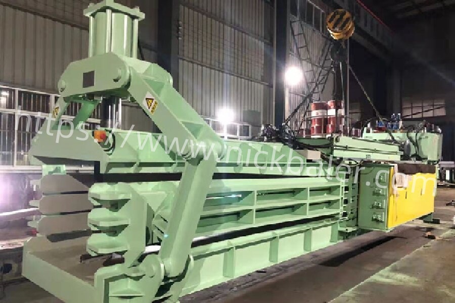 Full-Automatic bottle Baler (175).jpg
