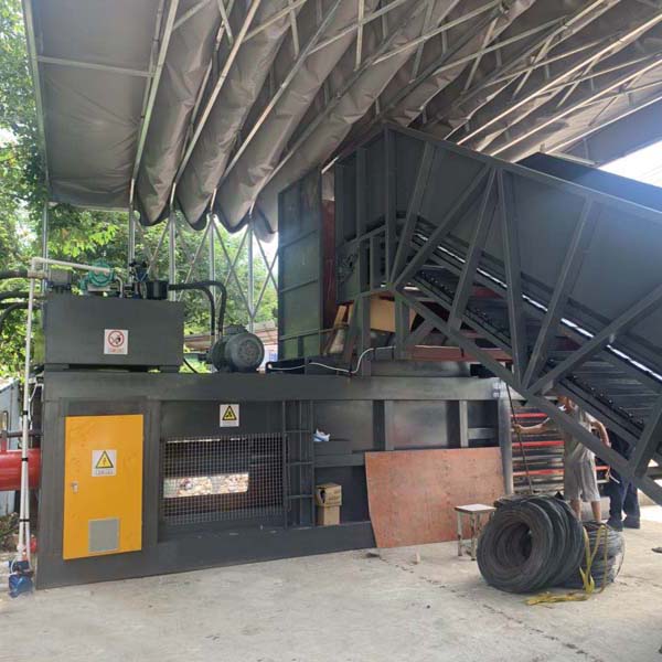 1764897277192245.jpg Semi-Automatic Horizontal Baler (141).jpg